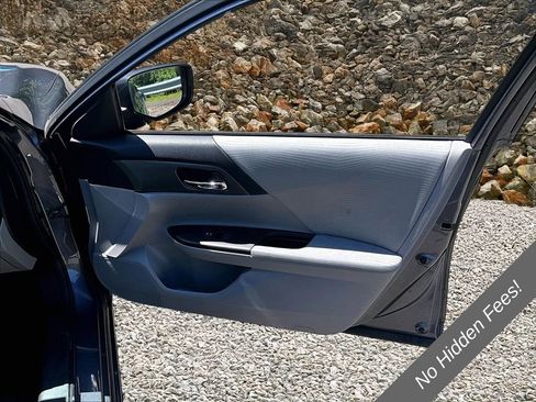 Used 2014 Honda Accord LX image 21