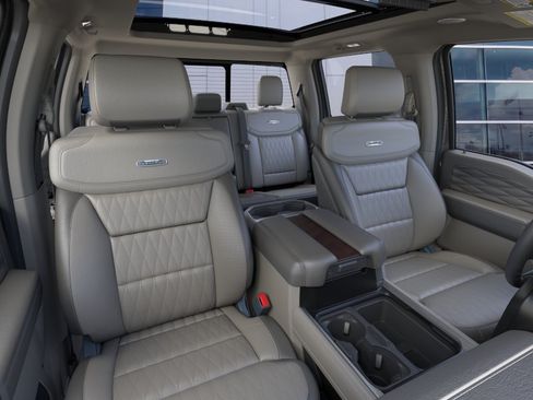 New 2026 Ford F250 Platinum w/ Platinum Plus Package AWD/4WD image 12