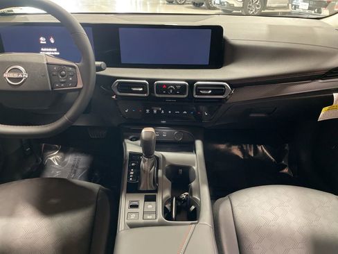 New 2026 Nissan Sentra SR w/ SR Premium Package image 17