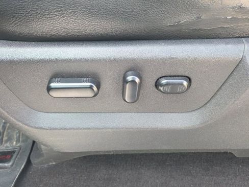 Used 2014 Ford F350 Lariat w/ Lariat Ultimate Package image 30