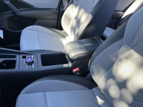 New 2026 Volkswagen Tiguan SE R-Line image 21