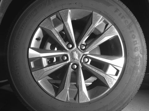 Used 2025 Chevrolet Equinox LT image 12