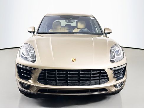 Used 2018 Porsche Macan image 2