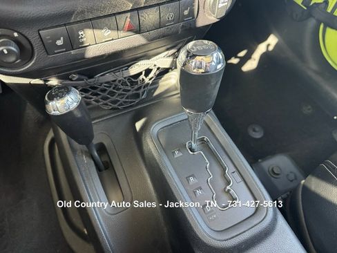 Used 2016 Jeep Wrangler Unlimited Rubicon AWD/4WD image 67