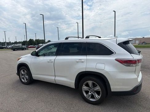 Used 2016 Toyota Highlander Limited Platinum AWD/4WD image 19