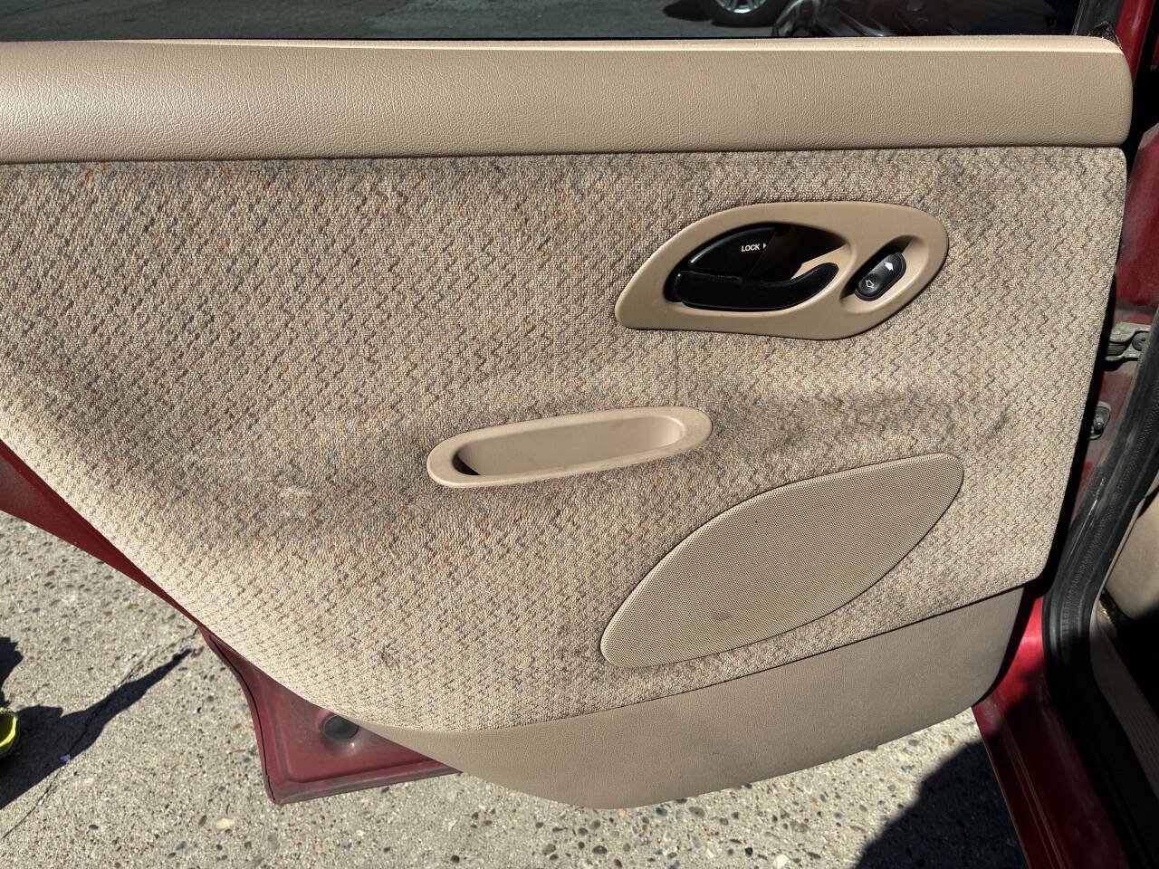 Used 1998 Ford Contour LX FWD image 17