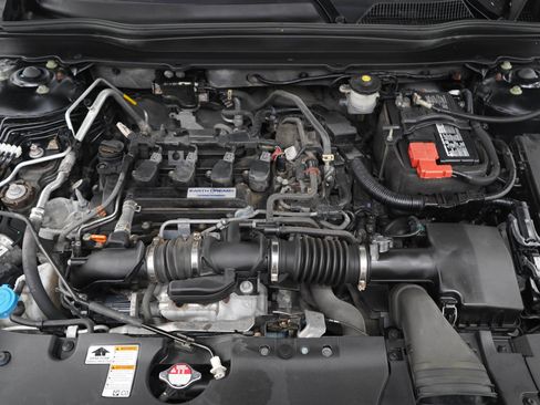 Used 2020 Honda Accord LX image 29
