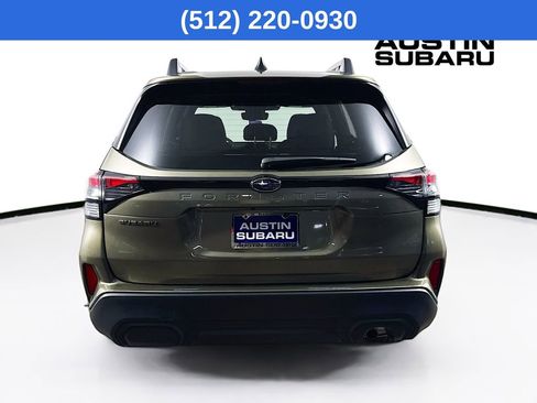 Used 2026 Subaru Forester Premium image 7