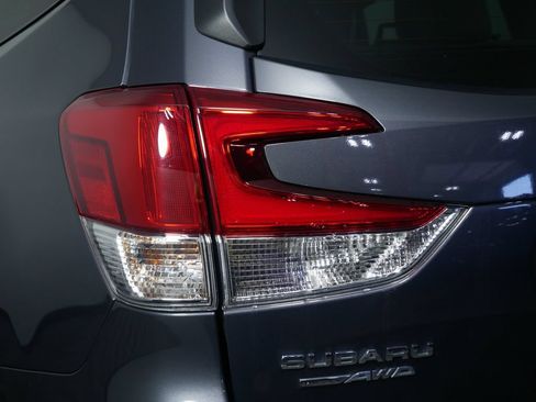 Used 2023 Subaru Forester Premium AWD/4WD image 12