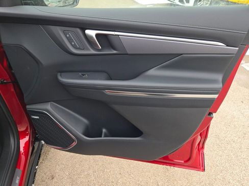 New 2026 Buick Enclave Sport Touring w/ Power Package image 5