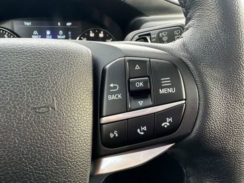 Used 2020 Ford Explorer Limited image 16