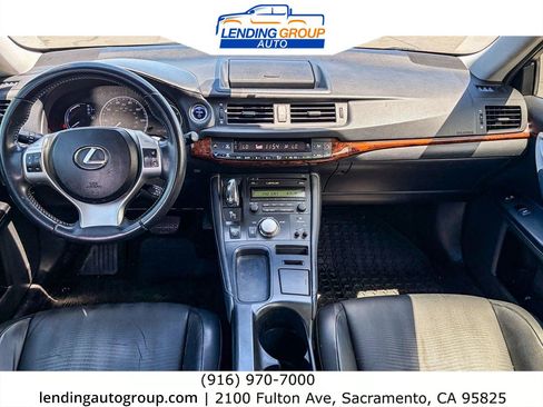 Used 2012 Lexus CT 200h Premium FWD image 10