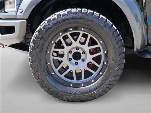Used 2017 Ford F150 Raptor w/ Equipment Group 802A Luxury AWD/4WD image 30