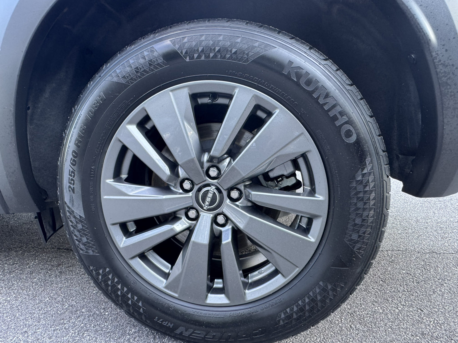 Used 2024 Nissan Pathfinder SV AWD/4WD image 22