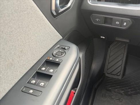 New 2025 Kia K4 EX image 15