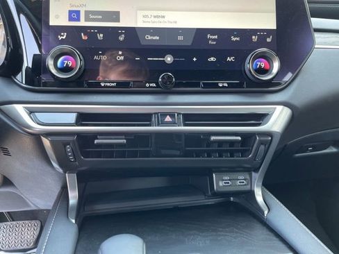 Used 2023 Lexus RX 350 Premium w/ Accessory Package AWD/4WD image 15