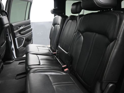 Used 2022 Jeep Wagoneer Series I w/ Premium Group I RWD image 16
