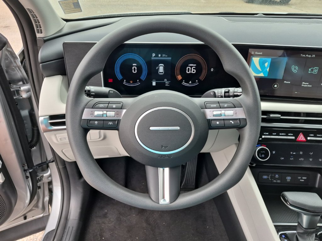 New 2026 Hyundai Tucson SEL Plus FWD image 16