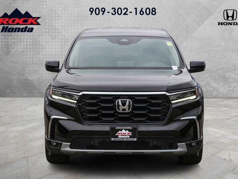 Certified 2024 Honda Pilot EX-L image 2