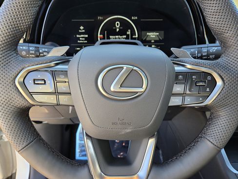 New 2026 Lexus TX 500h AWD image 12