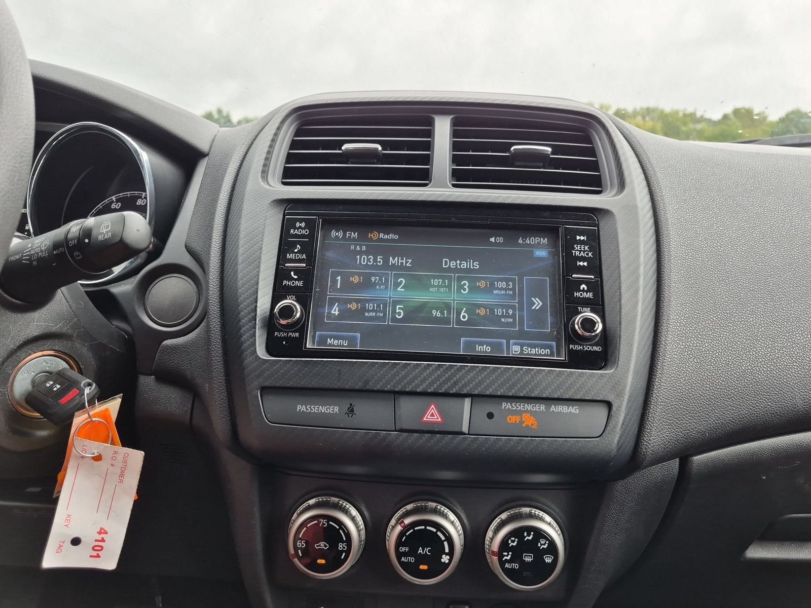 Used 2024 Mitsubishi Outlander Sport AWD image 17