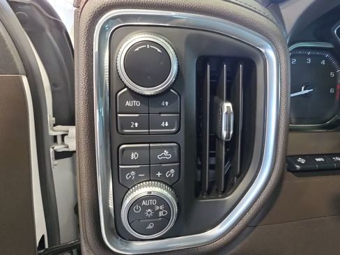 Used 2019 GMC Sierra 1500 Denali w/ Denali Ultimate Package AWD/4WD image 26