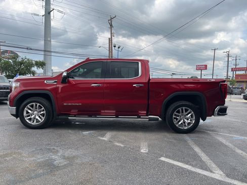 Used 2021 GMC Sierra 1500 SLT AWD/4WD image 3