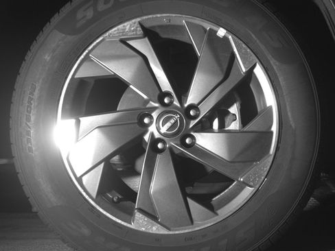 Used 2025 Nissan Rogue SV image 13