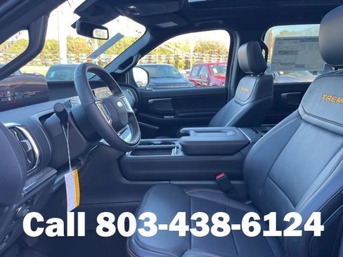 New 2025 Ford Expedition Tremor image 7