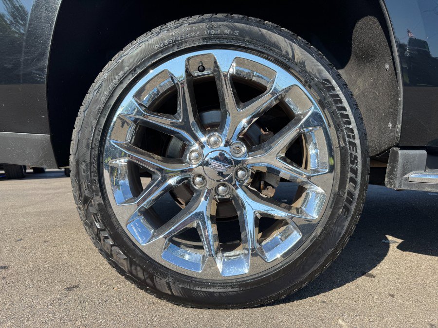 Used 2018 Cadillac Escalade Luxury AWD/4WD image 13
