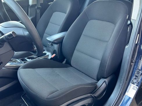 Used 2017 Kia Forte LX FWD image 8
