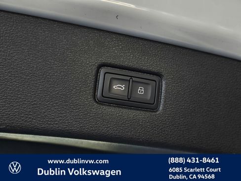 Used 2023 Audi Q7 3.0T Premium Plus image 32