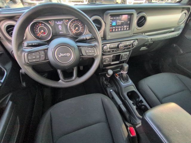 Certified 2022 Jeep Wrangler Sport AWD/4WD image 13