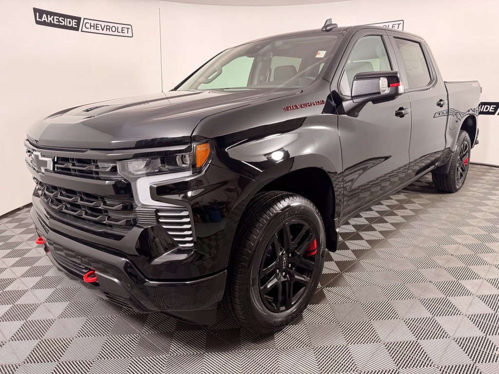 New 2026 Chevrolet Silverado 1500 RST w/ Redline Edition AWD/4WD image 2