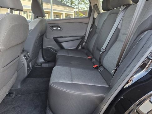 Used 2021 Nissan Rogue SV AWD/4WD image 17