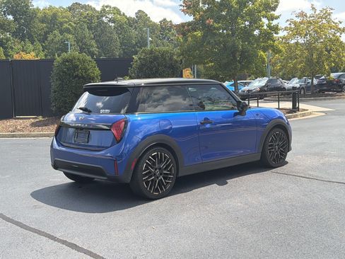 Used 2025 MINI Cooper S FWD image 3