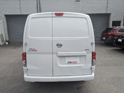 Used 2019 Nissan NV200 SV w/ Navigation Package image 7