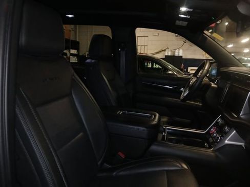Used 2023 GMC Yukon XL Denali w/ LPO, Floor Liner Package image 62
