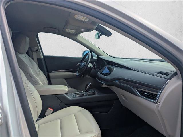 Used 2019 Cadillac XT4 Luxury FWD image 15