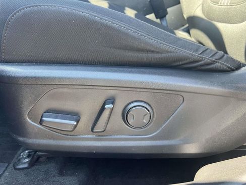 Certified 2022 Hyundai Tucson SEL w/ Cargo Package AWD/4WD image 18