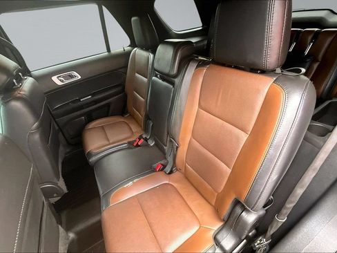 Used 2015 Ford Explorer Limited w/ Equipment Group 302A AWD/4WD image 24