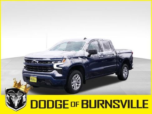 Used 2022 Chevrolet Silverado 1500 RST image 3