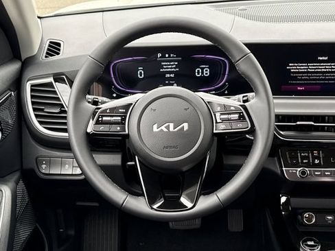 New 2026 Kia Seltos S FWD image 17