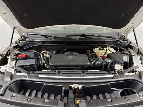 Used 2021 Chevrolet Suburban LS image 27