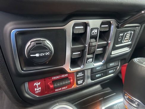 New 2026 Jeep Gladiator Rubicon AWD/4WD image 40