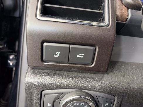 Used 2020 Ford Expedition King Ranch AWD/4WD image 45