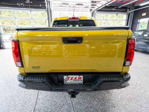 Used 2023 Chevrolet Colorado Trail Boss w/ Technology Package AWD/4WD image 3