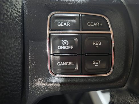 Used 2017 RAM 1500 Sport image 6
