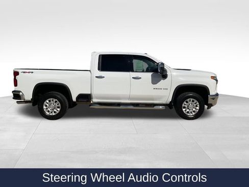 Used 2020 Chevrolet Silverado 2500 LTZ w/ LTZ Plus Package image 10