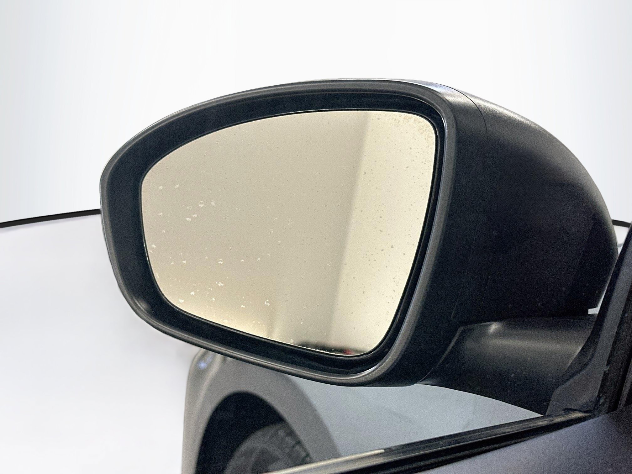 Used 2025 Nissan Altima 2.5 SV FWD image 16